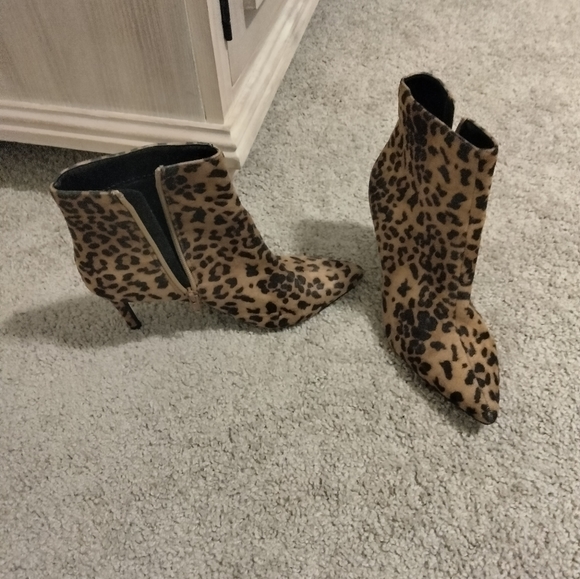 Booties - Picture 3 of 4